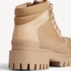 Men’s combat strike low boot in sand