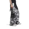 Men’s explorer pouch with strap small in black