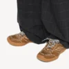 Men’s hamptons medium worn-out sneaker in camel