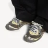 Men’s radar gradient lines sneaker in brown/blue/yellow/grey