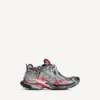 Men’s runner gradient sneaker in grey/red/black