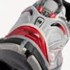 Men’s runner gradient sneaker in grey/red/black