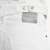 Men’s slim fit jeans in white