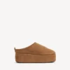 Women’s alaska soft platform mule in brown/white