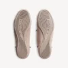 Women’s city sneaker in sesame