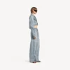 Women’s twisted seam jeans in bleach light bleu