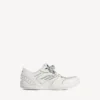 Women’s hamptons medium worn-out sneaker in white
