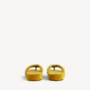 Women’s jet lag thong in mustard