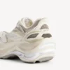 Men’s jet sneaker in eggshell