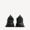 Women’s track sneaker in black